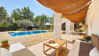 Casale in Jesús. Licencia de alquiler! amplia villa de una sola planta con piso d