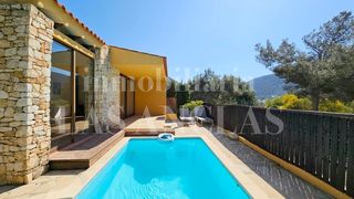 Maison à Santa Eulària des Riu. Acogedora casa de una planta con proyecto de ampliación andando