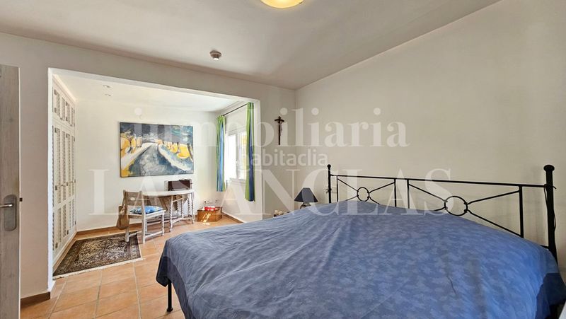 Foto 8487f08d-4874-4b13-bc26-01065b1a03b0. Casa amb calefacció aparcament piscina a Santa Eulària des riu Santa Eulària