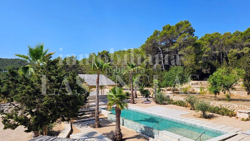 Foto e5f29cb3-c980-42ee-9087-242324ff21a9. Casa amb calefacció piscina a Sant Carles Santa Eulària