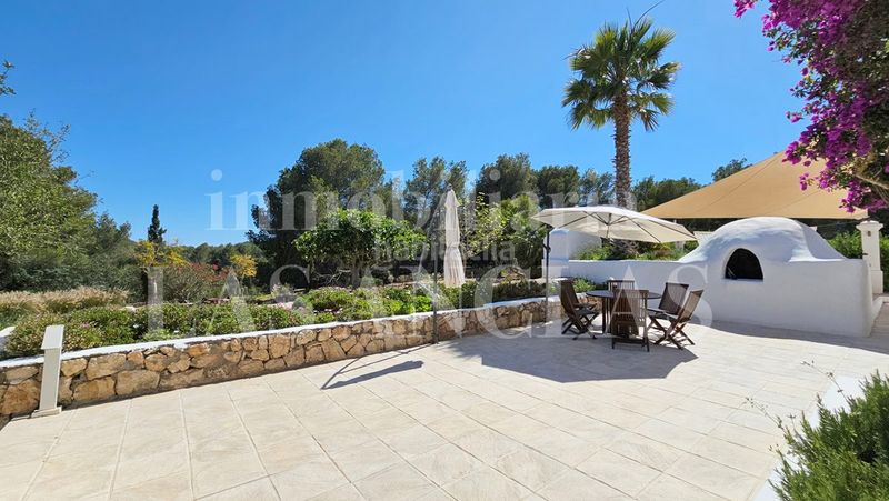 Foto 55c4d41d-a349-4388-972b-58140e2a5e7e. Masia amb calefacció piscina a Santa Eulària des riu Santa Eulària