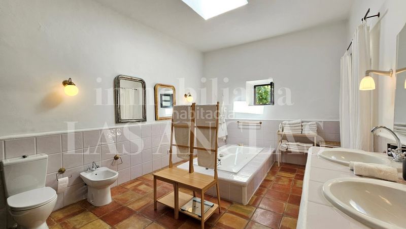 Foto ad7dae59-9810-4823-8b7b-7aa719e9f283. Masia amb calefacció piscina a Santa Eulària des riu Santa Eulària