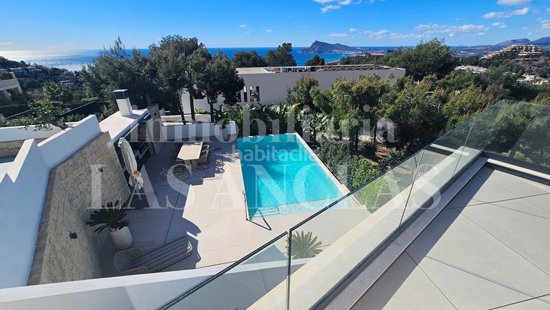 Foto ad61db57-813d-44b5-8783-ed842aab42b5. Haus mit heizung parking in Altea hills Altea