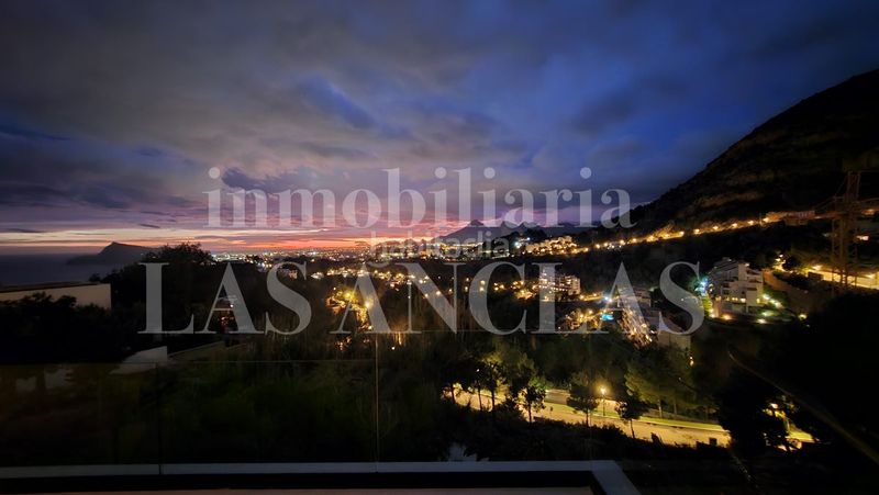 Foto b30ff777-82a7-41c4-9e50-c257cb71fb33. Haus mit heizung parking in Altea hills Altea