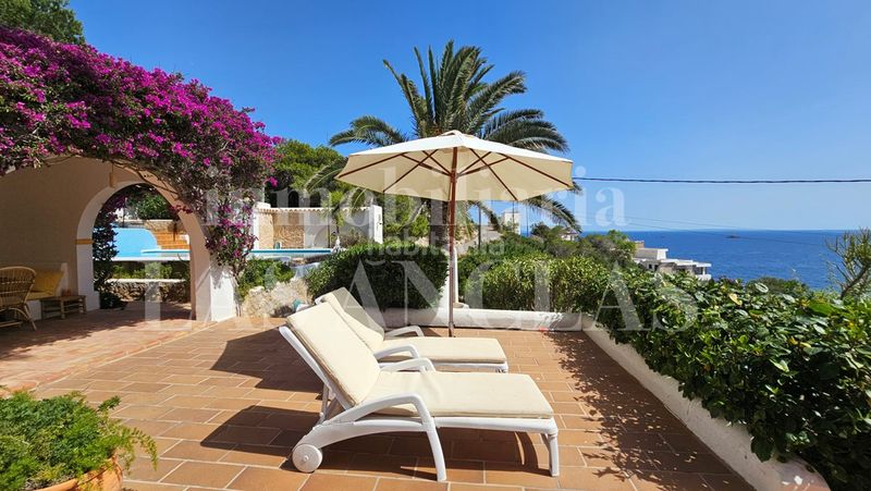 Foto ba197007-c324-4071-b18f-7be1487e1603. Casa amb aparcament a Marina Botafoc-Talamanca Ibiza
