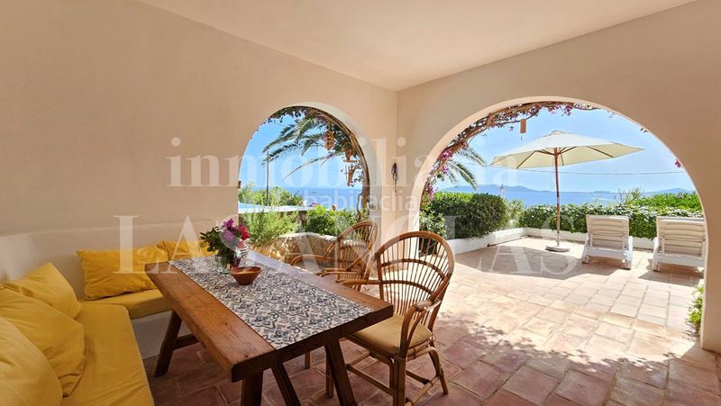 Foto e9f7cdf6-3cf8-40e7-8f21-9b95b334a6e9. Casa amb aparcament a Marina Botafoc-Talamanca Ibiza