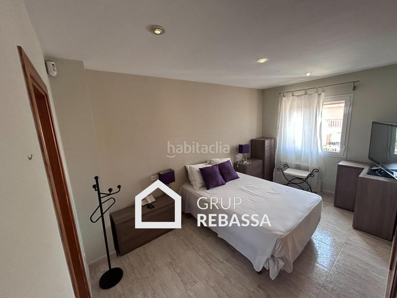 Foto d754e076-a184-48c1-b89a-1d753d557323. Casa pareada pareado con jardín, piscina y garaje en ses cases noves en Marratxí