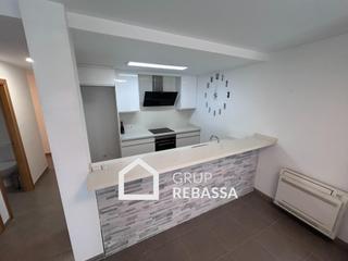 Etagenwohnung in Son Amonda - Reis Catlics. Piso moderno en inca con parking, aire y balcn. 2 habit. 2 bao