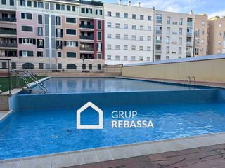 Planta baixa a Son Cladera. Planta baja exterior con parking, trastero y gran piscina 2hab.