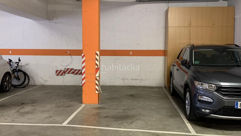 Foto 18f27480-86b9-470e-8b6f-19ee5ec02e48. Parking voiture dans josep morató i grau 12 dans Carme - Vistalegre Girona