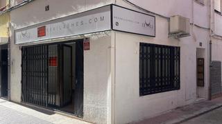 Lloguer Local Comercial a Verge de la canal 12. Local comercial lloret de mar
