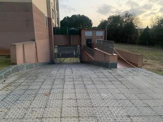 Aparcament cotxe a Del sauc 2. Oportunidad! plazas de aparcamiento en palol donyar i quart