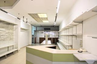 Lloguer Local Comercial a Ramon muntaner 3. Local comercial a pie de calle de 105 m2