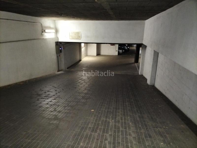 Foto 3ca8d051-3592-41f2-9498-384ac577c3b2. Posto auto in Eixample Sud-Migdia Girona
