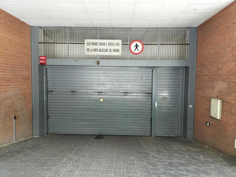 Foto c5e5724d-62eb-4092-afee-85092ef4c5cf. Posto auto in Eixample Sud-Migdia Girona