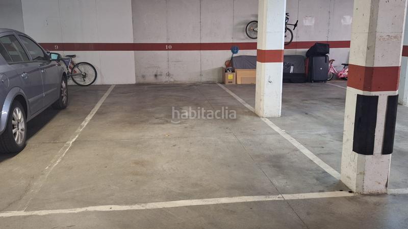 Foto c74b6728-dd6e-4bd3-a02c-c2731380afd4. Location parking voiture dans Eixample Sud-Migdia Girona