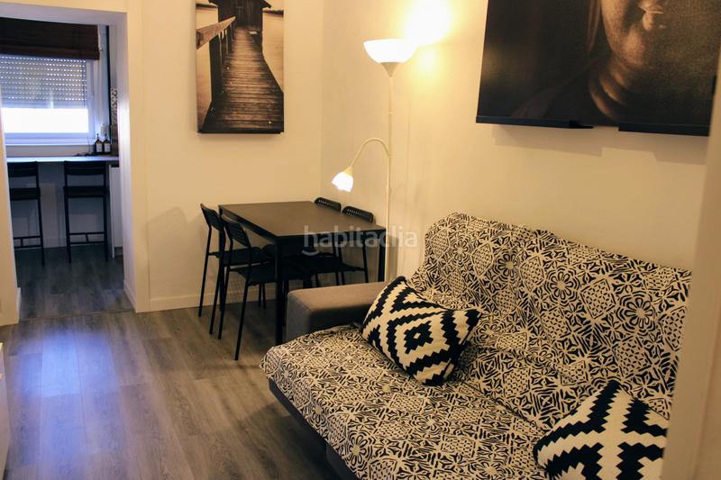 Foto 4f36dd10-13b7-4974-99f5-b2826e89846e. Location appartement dans Eixample Nord Girona