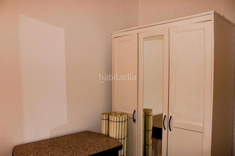 Foto c74355fd-99e3-41a4-bf0a-c1b320d334d9. Location appartement dans Eixample Nord Girona