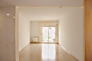 Appartement à Cassà de la Selva. Vivienda de 2 dormitorios y parking en  cassà de la selva
