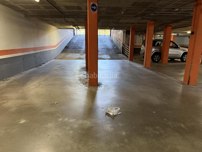 Foto 5bd87175-86c4-4c9e-95cc-84c25e98b819. Rent car parking in Eixample Sud-Migdia Girona