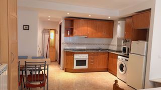 Lloguer Pis  Francesc campdera. Piso de un dormitorio cerca de la playa