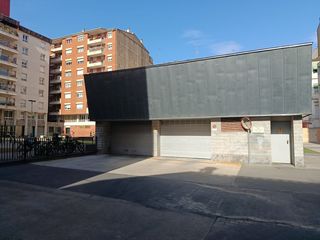 Affitto Posto auto  De josep pallach i carolà 14. Parking en el centro
