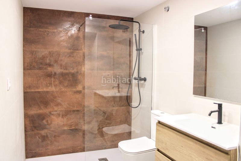 Foto ac1f91f4-3675-48bb-91b5-51724e082818. Duplex in Montilivi Girona