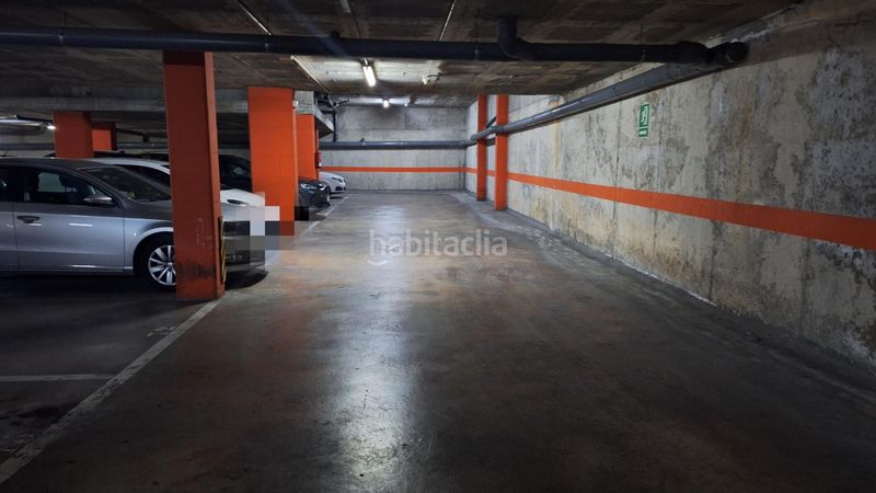 Foto a00ec342-cf4b-43a7-8570-2b54075ca13a. Posto auto in Palau Girona
