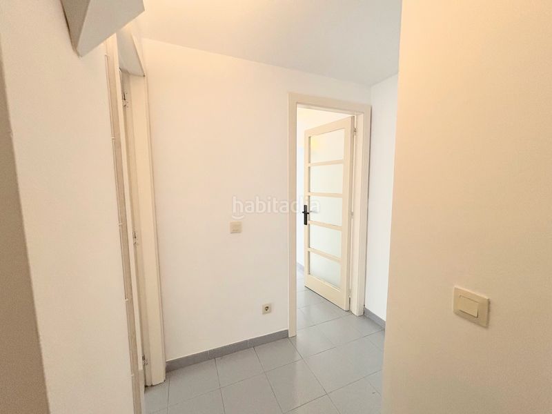Foto 0b6ffe18-0c99-4113-9a53-b7b35f7079a0. Rent flat with heating in Eixample Sud-Migdia Girona