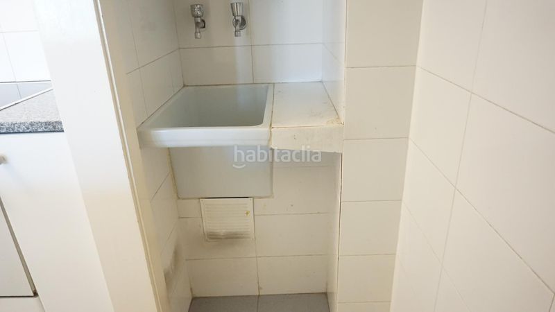 Foto 572b7dc2-b0ed-493a-9e4a-b69a19e58713. Rent flat with heating in Eixample Sud-Migdia Girona