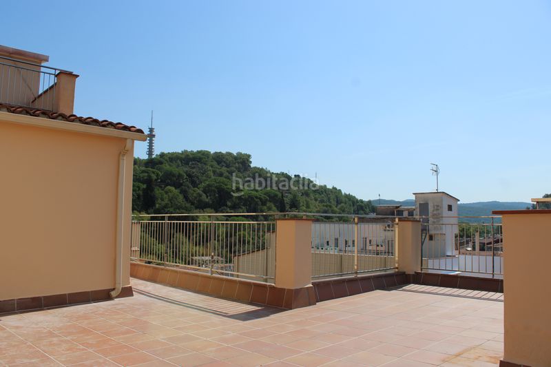 Foto d55cc6e4-d939-48a2-9daa-0ac8284b17f6. Lloguer àtic amb calefacció a Carme - Vistalegre Girona