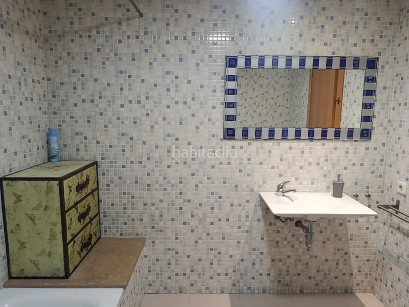 Foto 7b371640-0842-4da2-a9bb-2b848d6d4e48. Rent flat with heating in Eixample Sud-Migdia Girona