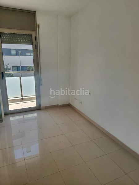 Foto dedb3f09-af1b-4dff-b5c9-7832261055c8. Rent flat with heating in Eixample Sud-Migdia Girona