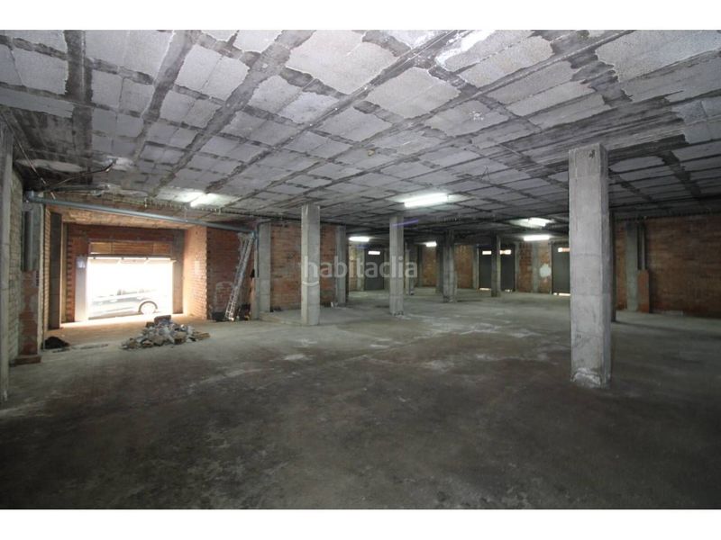 Foto ca121253-6376-494c-aac2-7f82c8a399f6. Local comercial en plaça de l'anxaneta 3 en Sant Joan Vilanova i la Geltrú