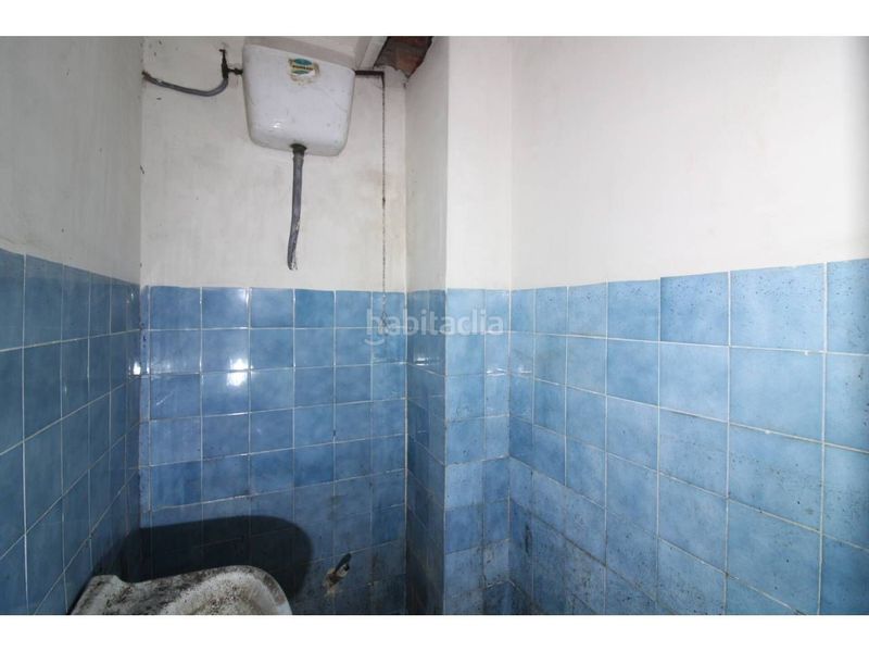 Foto ff41e041-7d75-4993-8ac3-6e974d307e2c. Local comercial en plaça de l'anxaneta 3 en Sant Joan Vilanova i la Geltrú