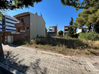 Wohngrundstück  Carrer montserrat roig