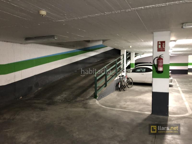 Foto 07a15997-b9b9-4cef-8757-837ade453f18. Rent car parking in Sant Joan Vilanova i la Geltrú