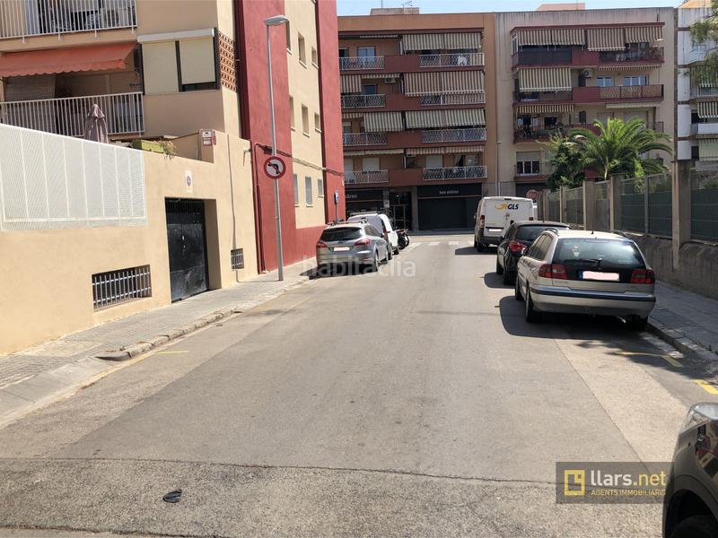 Foto f12b5540-2b10-47f3-8990-1fe274ccb178. Rent car parking in Sant Joan Vilanova i la Geltrú