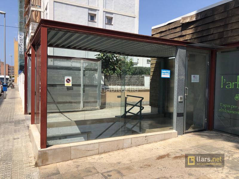 Foto f2dd22e0-df09-4a93-ad46-e9e63118c85f. Rent car parking in Sant Joan Vilanova i la Geltrú