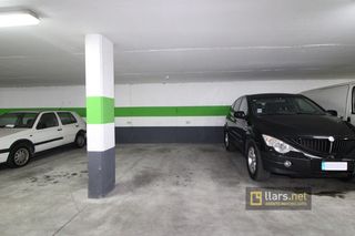 Affitto Posto auto  Carrer ramón y cajal. Parquing en lloguer en sant joan-molí de vent