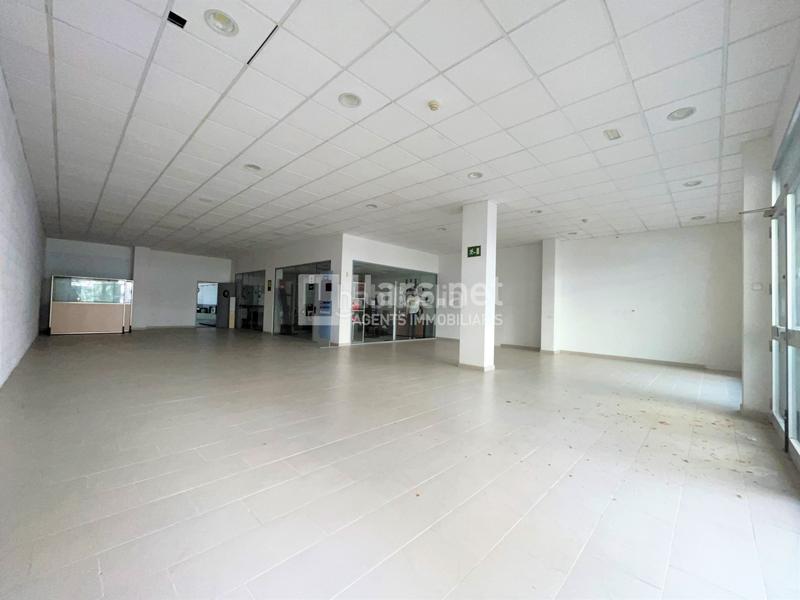 Foto 1c93acce-111d-46eb-9253-a49147832201. Alquiler local comercial en Centrevila Vilanova i la Geltrú