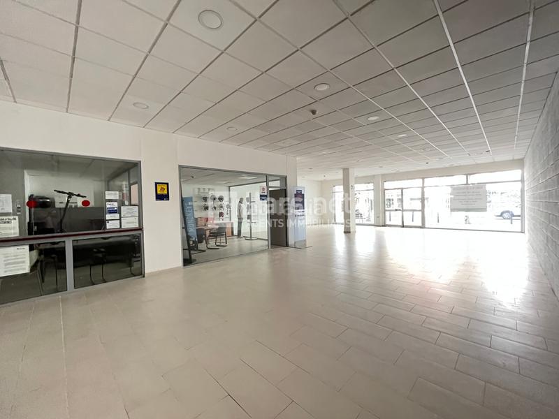 Foto 1f44d0b1-b8e5-4679-bc88-4cf43b7e7a90. Alquiler local comercial en Centrevila Vilanova i la Geltrú