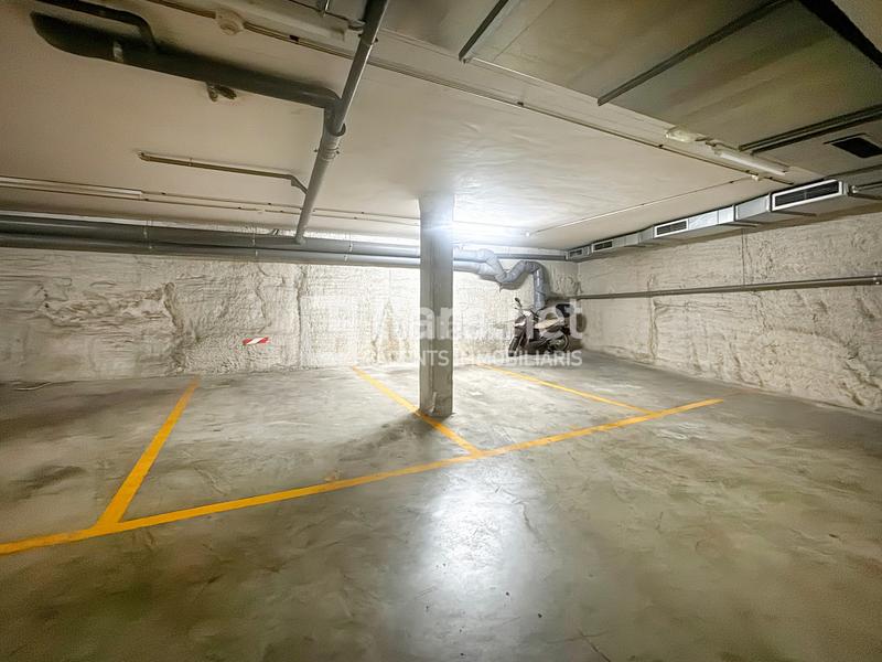 Foto 1ed6843b-5a31-40d9-adb0-383cb1eacb4f. Aparcament cotxe a Centrevila Vilanova i la Geltrú