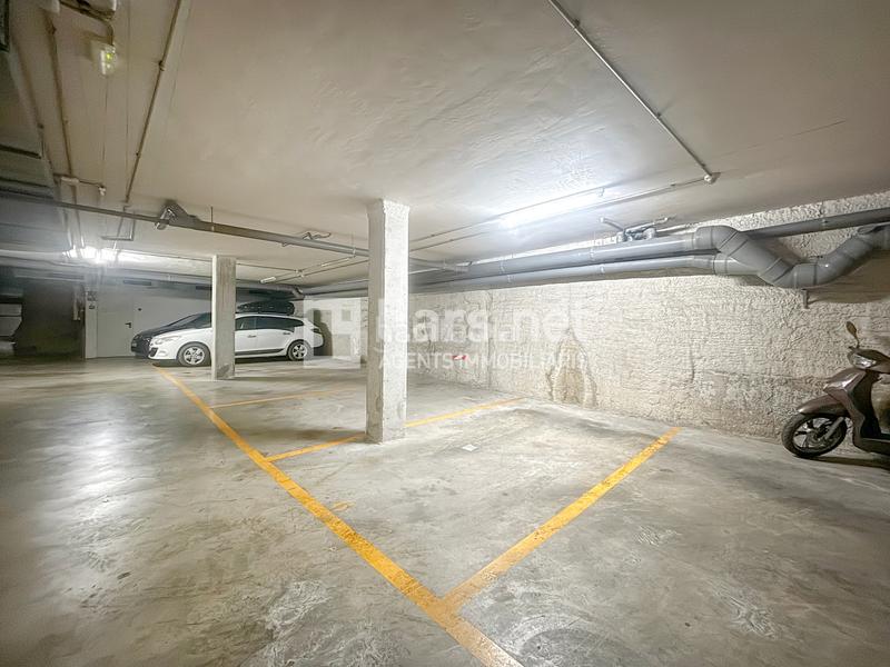 Foto 59cbdc16-9f9e-4624-a4b7-f43a71b529cc. Aparcament cotxe a Centrevila Vilanova i la Geltrú