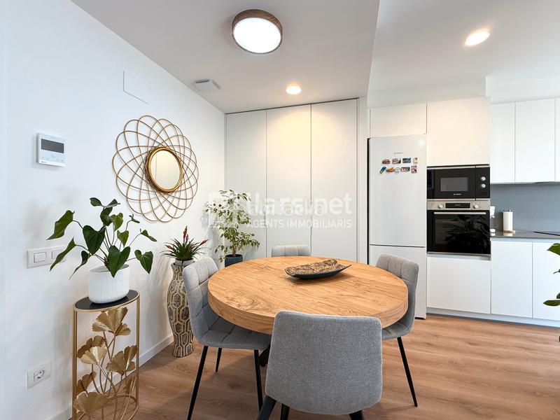 Foto c48d072e-faf6-45d8-ab20-aae6e9536759. Appartamento con riscaldamento piscina in Barri de Mar Vilanova i la Geltrú