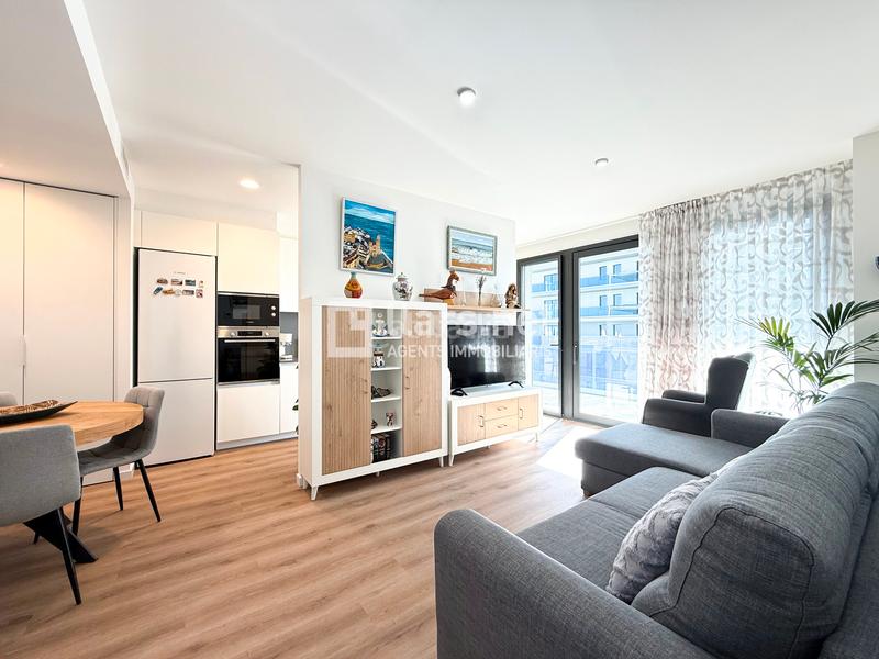 Foto e4bb05e6-65fa-435a-9eb9-e231a7945b36. Appartamento con riscaldamento piscina in Barri de Mar Vilanova i la Geltrú