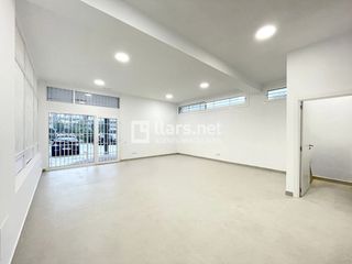 Miete Geschäftsraum  Carrer francesc moragas i barret. Tens l’oportunitat de començar el teu negoci en un local cantone