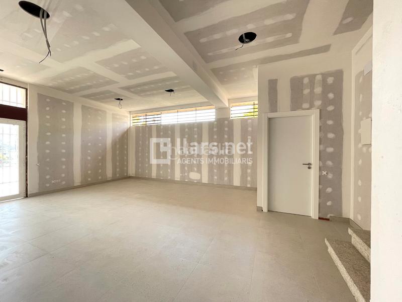 Foto b4cfd39a-2eab-4bd6-b182-5bc44b93fa27. Rent business premise in Molí de Vent Vilanova i la Geltrú