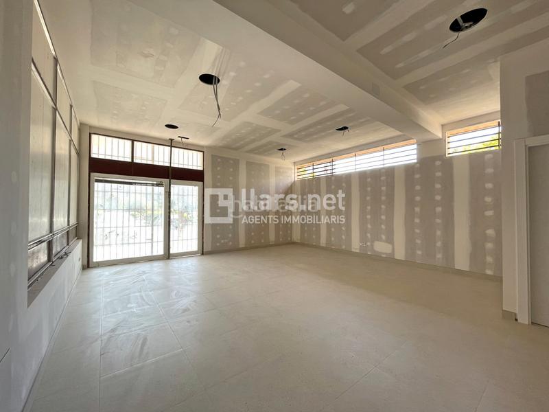 Foto f15df4aa-31c2-4fc8-8afd-3fb958e9bb91. Rent business premise in Molí de Vent Vilanova i la Geltrú