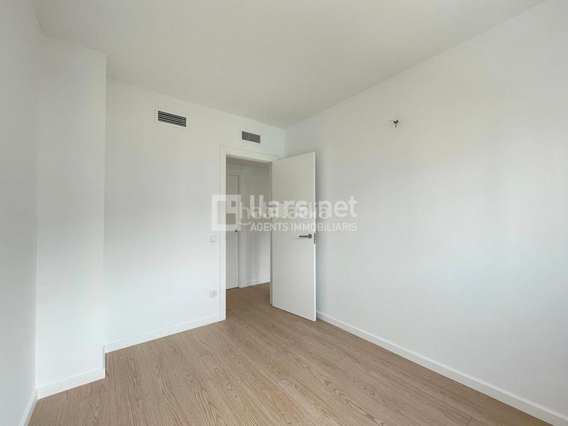 Foto 63d6492d-2dd0-483d-984e-c410ff040bbb. Affitto appartamento con riscaldamento parcheggio piscina in Sant Pere de Ribes